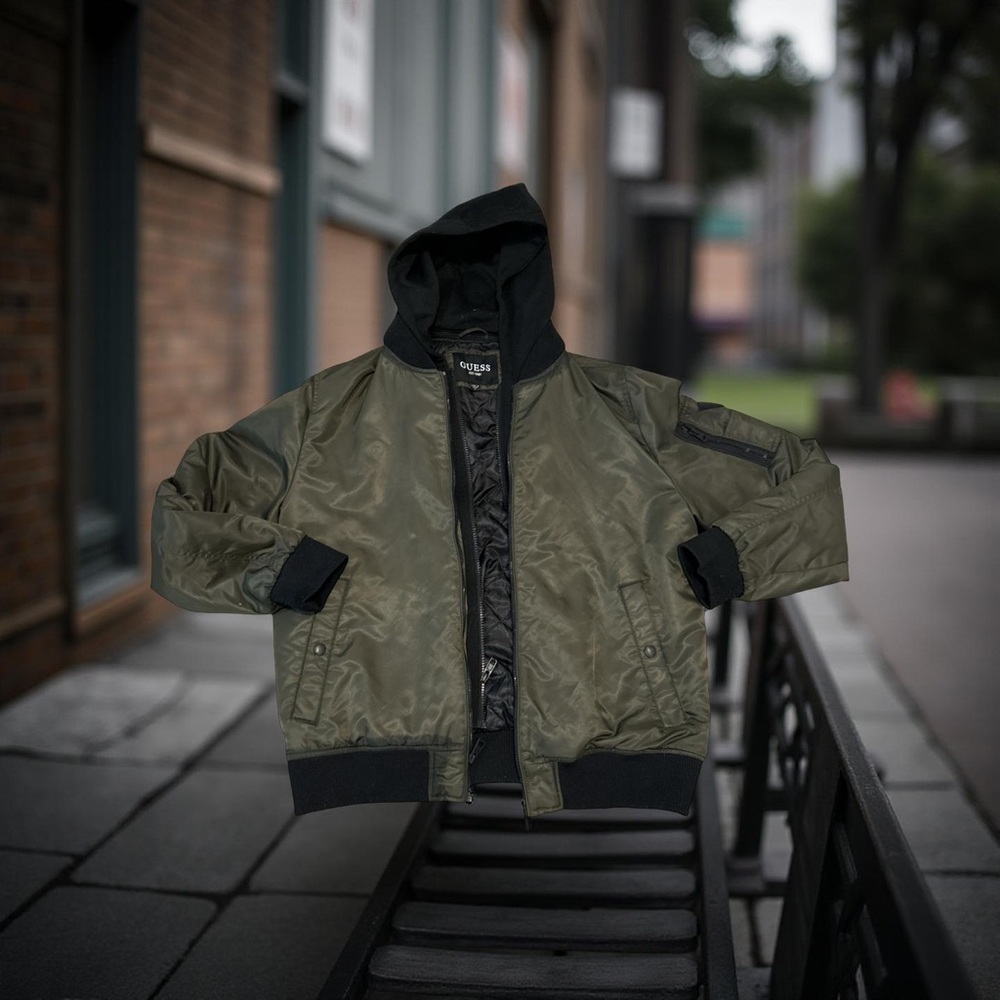 GUESS Men's  Size Large Bomber Jacket Removable Black Hood Olive Green MA-1 Coat